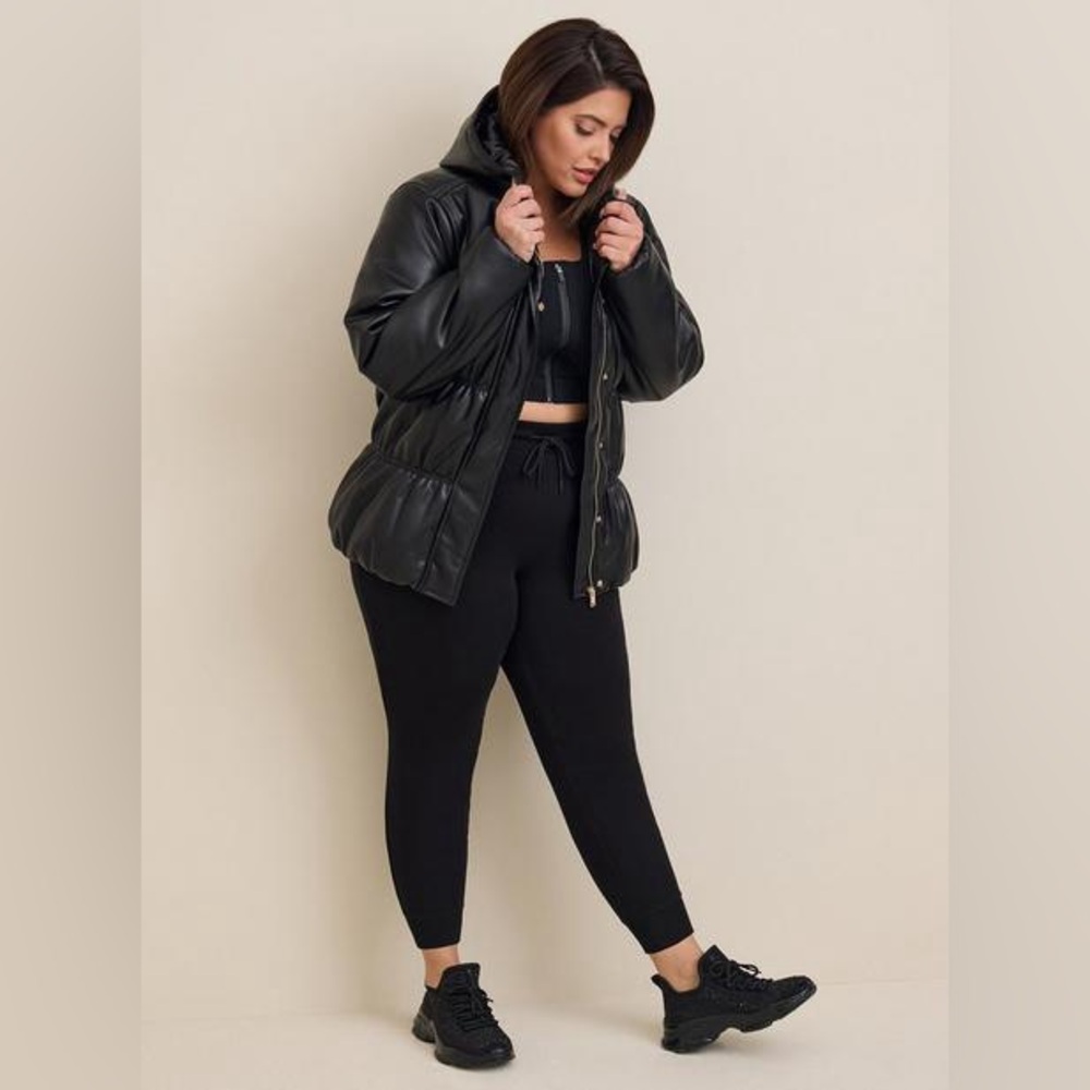 Torrid Faux Leather Puffer Jacket size 5
